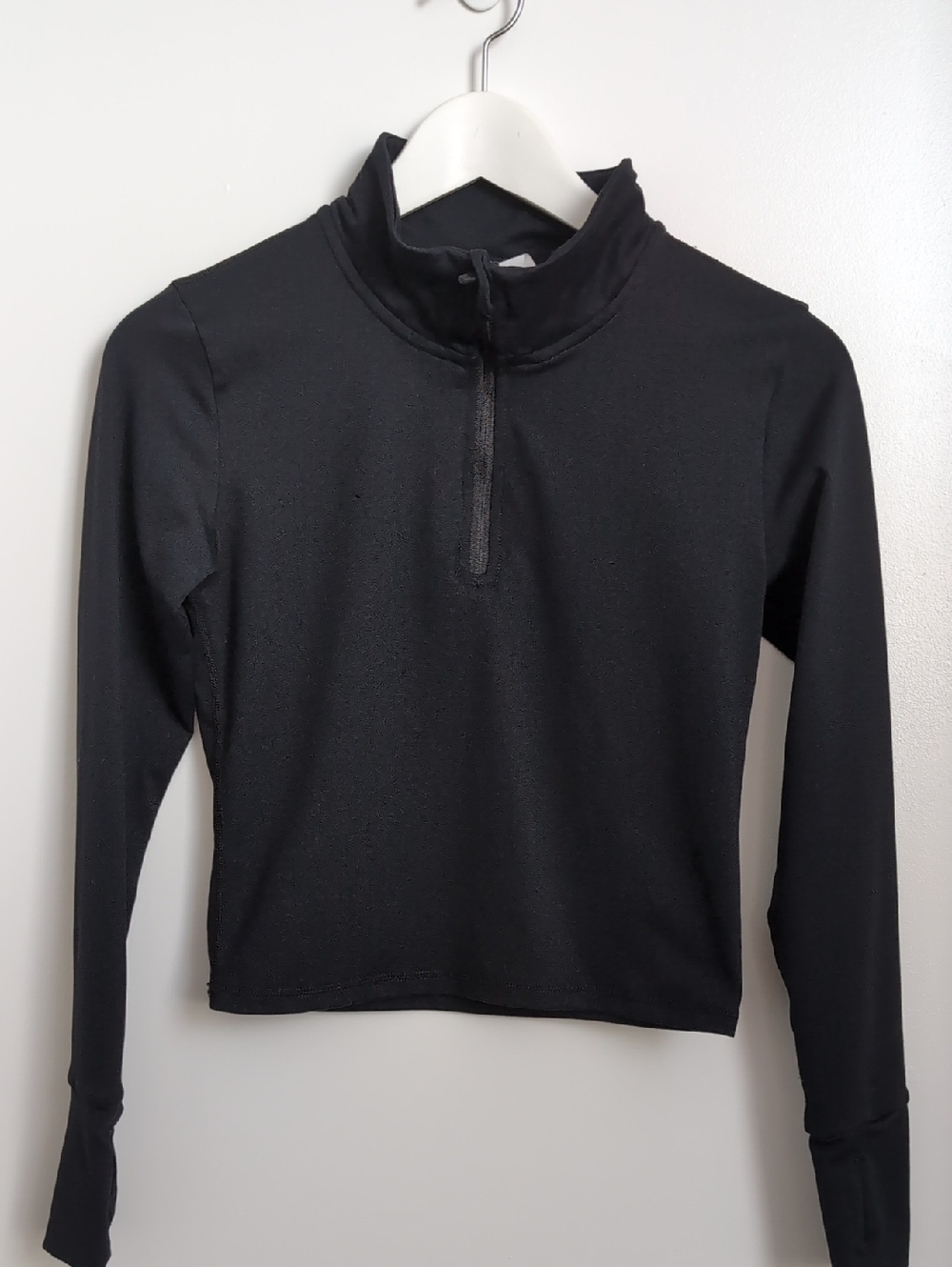 Paragon 1/4 Zip Cropped Pullover With Thumb Holes Size Medium